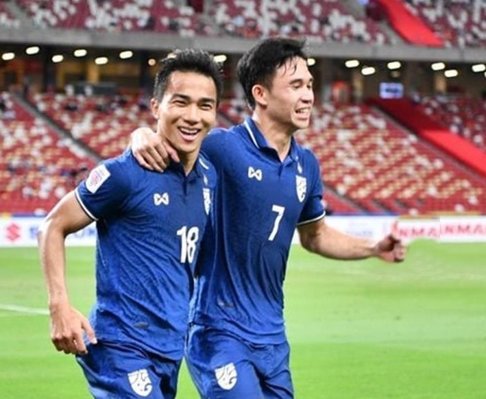 Chanathip tỏa sáng rực rỡ giúp Thái Lan vượt qua indonesia ở bán kết lượt đi AFF Cup 2020.