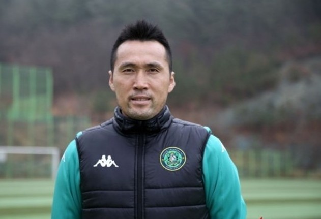 Huấn luyện viên Kim Gil-sik bất ngờ từ chối dẫn dắt U23 Việt Nam khi được VFF gửi mời.