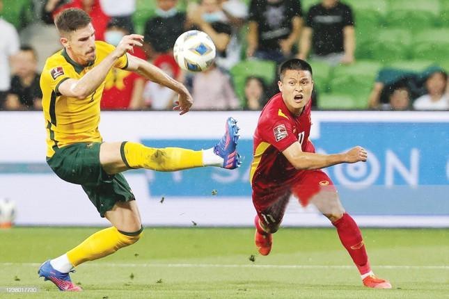 Phạm Tuấn Hải nhận được nhiều lời khen từ chuyên gia sau trận đấu với Australia