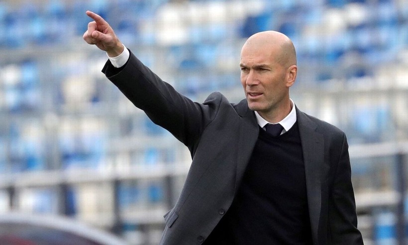 Zidane có ý định mang theo học trò cũ ở Real Casemiro tới PSG