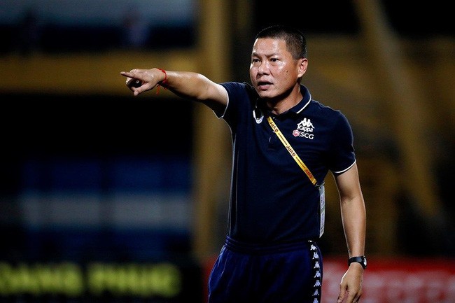 HLV Đình Nghiêm thất vọng với công tác trọng tài ở vòng 4 V.League