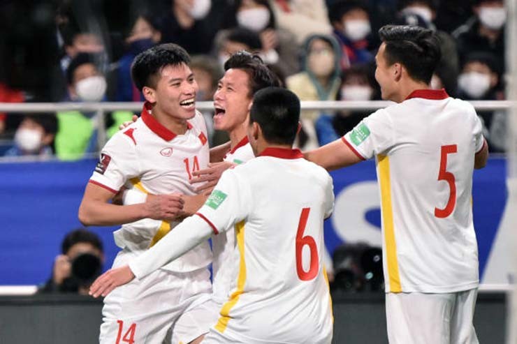 Thanh Bình của tuyển Việt Nam được AFC vinh danh sau trận gặp Nhật Bản.