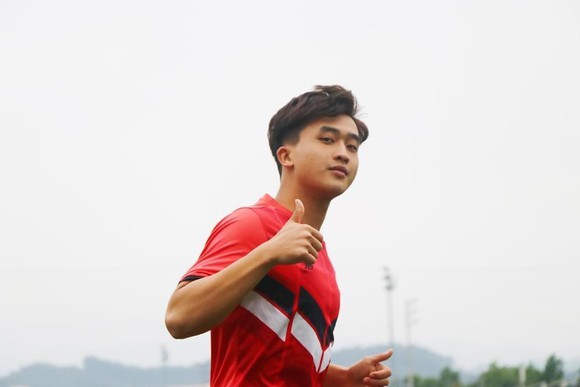 Danh Trung được triệu tập bổ sung lên U23 Việt Nam chuẩn bị cho SEA Games