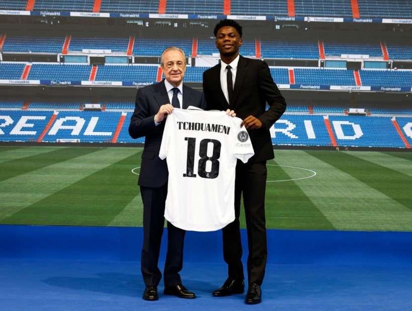 Aurelien Tchouameni gia nhập Real Madrid với số tiền khổng lồ 80 triệu euro kèm 20 triệu euro phụ phí.