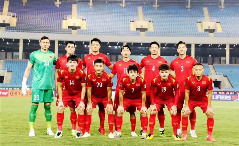 ĐT Việt Nam tụt 1 bậc trên bảng xếp hạng FIFA.