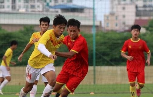 U16 Việt Nam đánh bại U19 Công An Nhân Dân với tỷ số cách biệt.