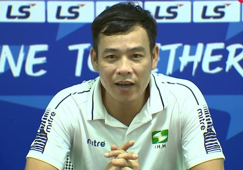 HLV Huy Hoàng tự tin trước trận gặp Viettel.