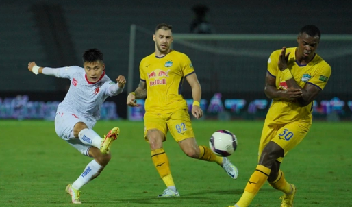Hoàng Anh Gia Lai để Hải Phòng cầm hòa ở vòng 17 V.League.
