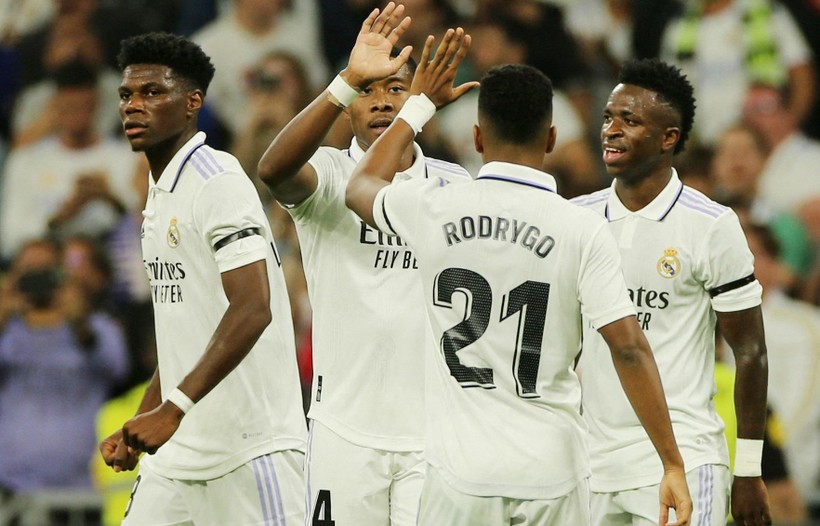 Real Madrid vắng hai hảo thủ ở trận Siêu kinh điển gặp Barca.