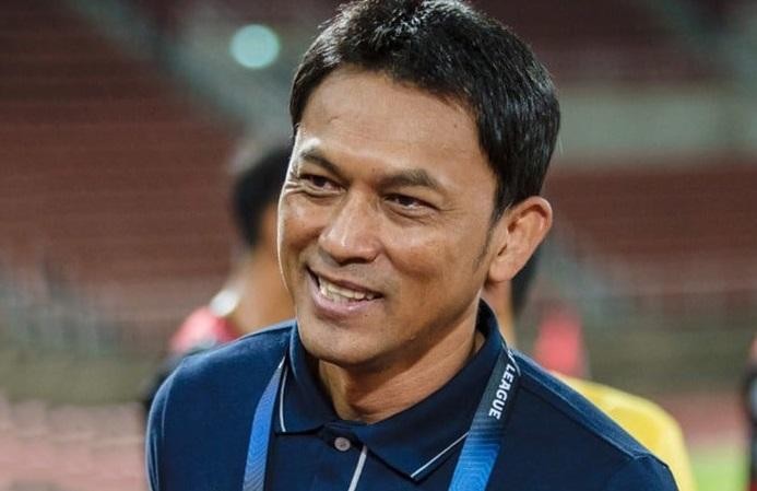 HLV Tawan Sripan từ chối tới V.League làm việc.
