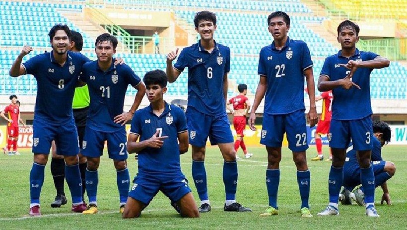 Bóng đá Thái Lan có dấu hiệu chững lại trong nhiều năm trở lại đây.