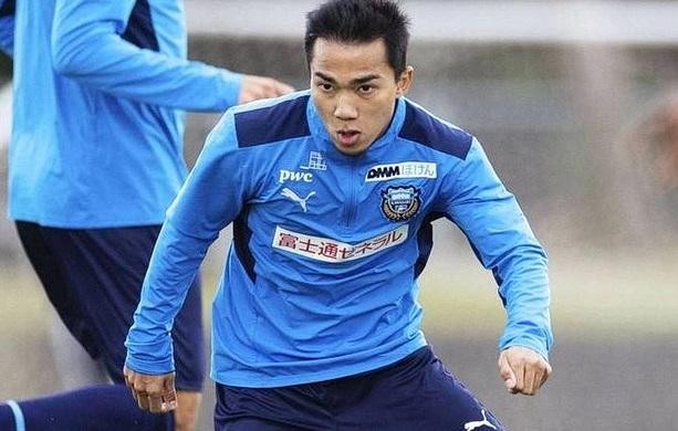Chanathip Songkrasin trải qua một mùa giải không thành công ở J.League.