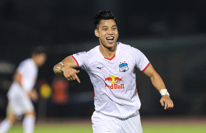 Văn Thanh được đồn đoán sắp gia nhập Nam Định FC với bản hợp đồng 3 năm.