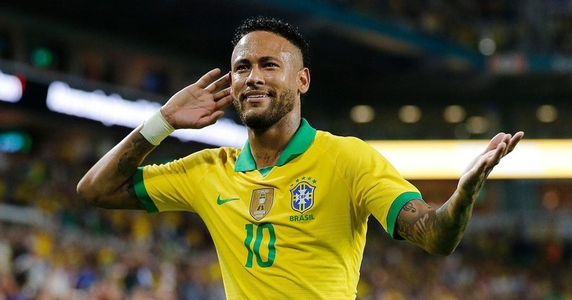 Neymar báo tin vui với Brazil trước trận gặp Hàn Quốc.
