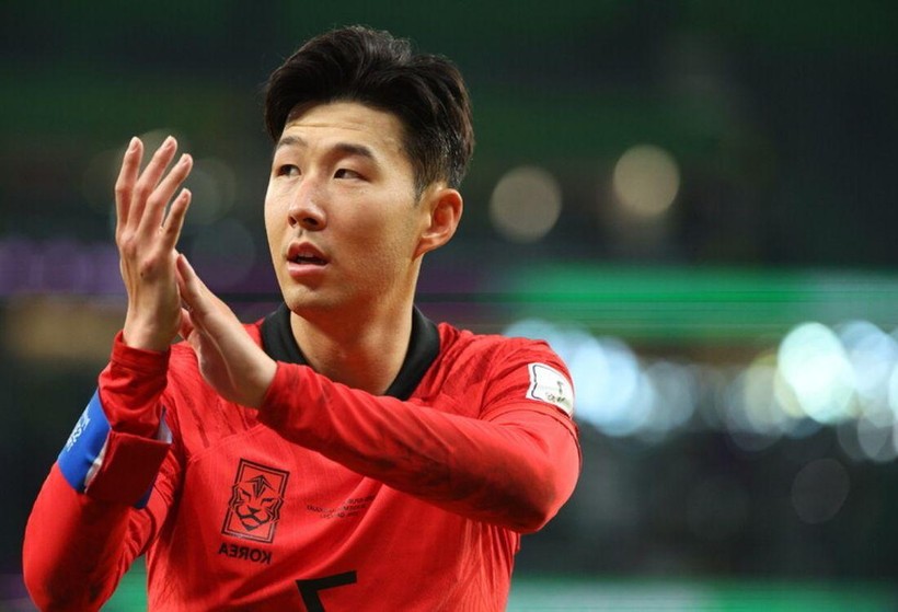 Son Heung-min bất lực trong trận thua Brazil của Hàn Quốc ở vòng 1/8.