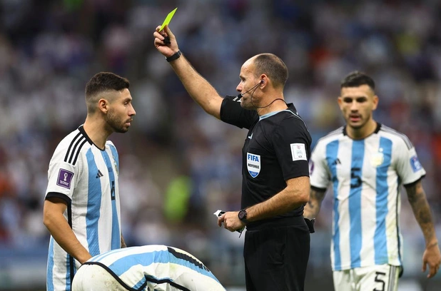 Argentina tổn thất lớn về lực lượng ở trận bán kết World Cup gặp Croatia.