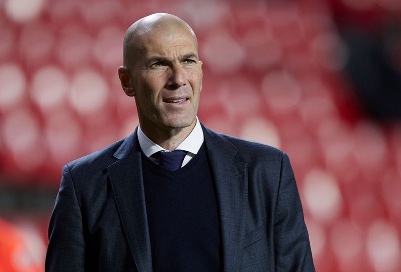 HLV Zidane muốn dẫn dắt Chelsea.