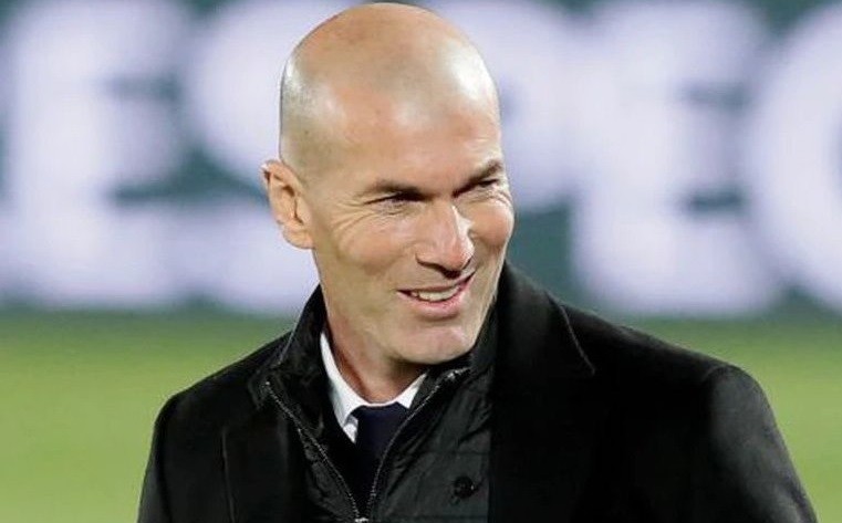 HLV Zidane có thể tái hợp với Real Madrid trong thời gian tới.