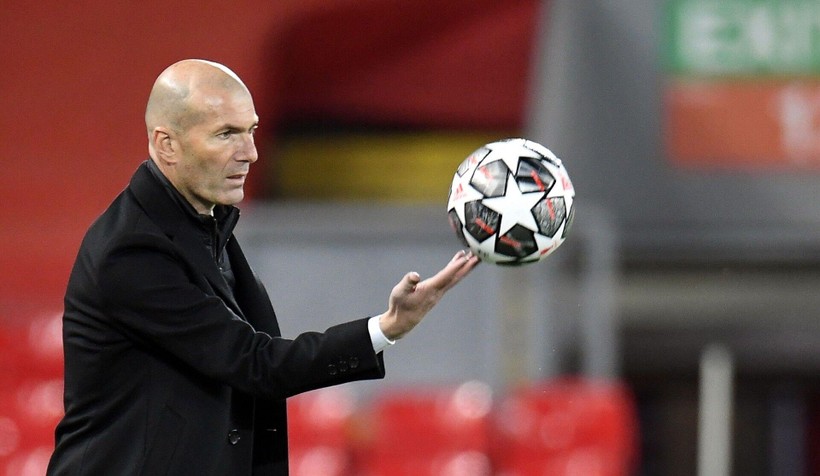 HLV Zidane khó tái hợp với đội bóng cũ Real Madrid.