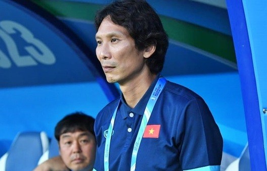 HLV Gong Oh-kyun lọt tầm ngắm của Bình Dương FC.