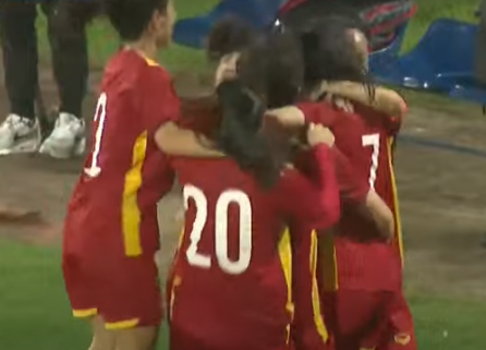 U20 nữ Việt Nam giành vé đi tiếp ở vòng loại U20 châu Á sau trận hòa Ấn Độ.