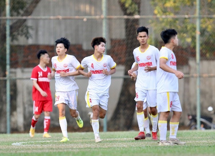 U19 Hoàng Anh Gia Lai dẫn đầu bảng C vòng loại U19 sau 3 trận toàn thắng.