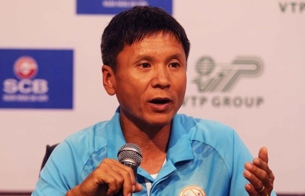HLV Khánh Hòa thất vọng với trọng tài ở vòng 5 V.League.