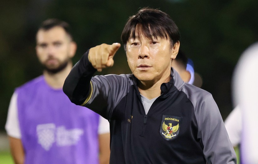 HLV Shin Tae-yong chưa chốt tương lai với bóng đá Indonesia.