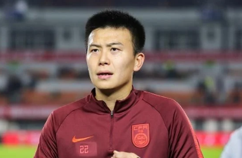 Hậu vệ Wang Ruiqi bất ngờ quyên sinh ở tuổi 25.