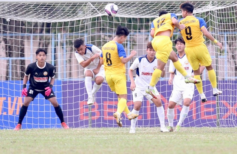 U19 Sông Lam Nghệ An ghi danh vào vòng bán kết U19 quốc gia.