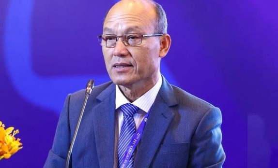 Chủ tịch LĐBĐ Campuchia sẵn sàng từ chức nếu đội nhà bị loại sớm sau vòng bảng ở SEA Games.