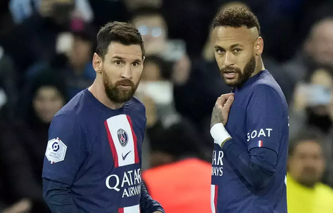 Neymar và Messi có cơ hội tới Ngoại hạng Anh thi đấu ở mùa giải tới.
