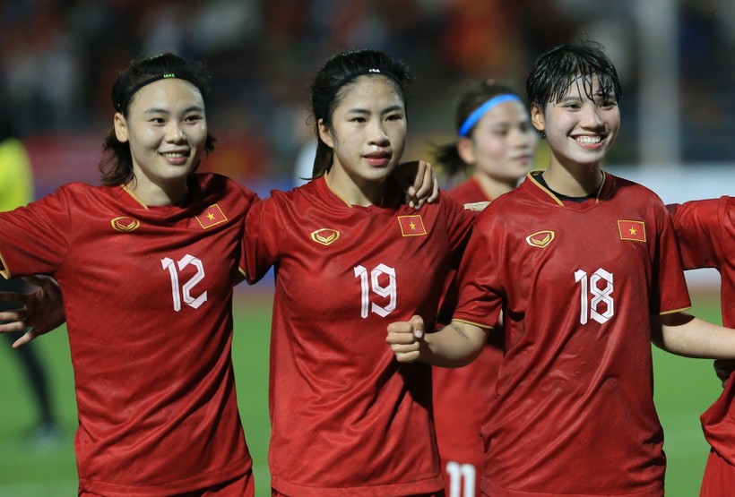 Tuyển nữ Việt Nam được AFC ca ngợi sau chiến tích vô địch SEA Games.