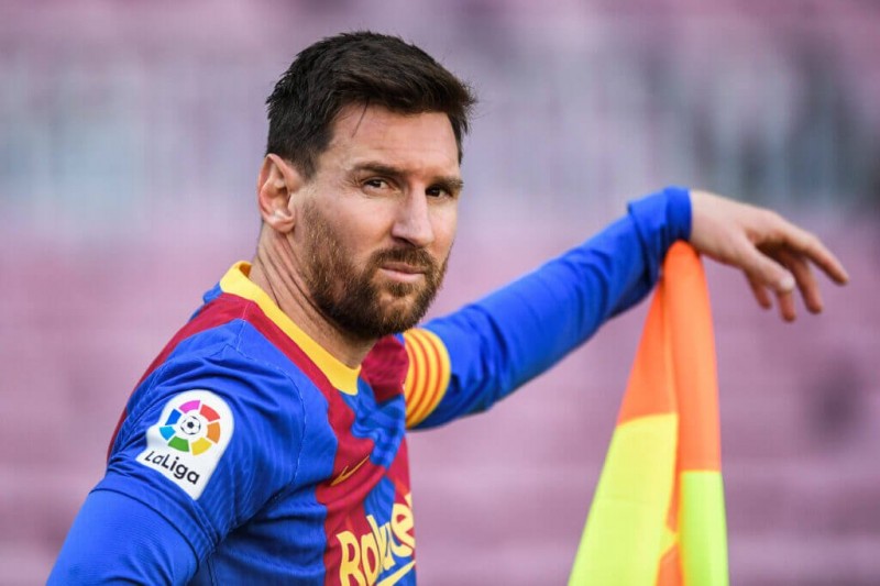 Messi cân nhắc trở lại với Barcelona.