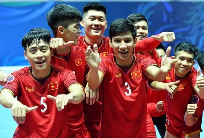Futsal Việt Nam thua cách biệt Argentina ở trận tái đấu.