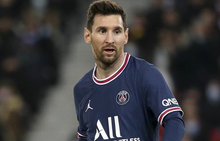 Messi đạt danh hiệu cầu thủ ngoại xuất sắc nhất Ligue 1 do người hâm mộ bình chọn.
