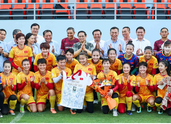 Tuyển nữ Việt Nam lên đường dự World Cup vào ngày 5/7.
