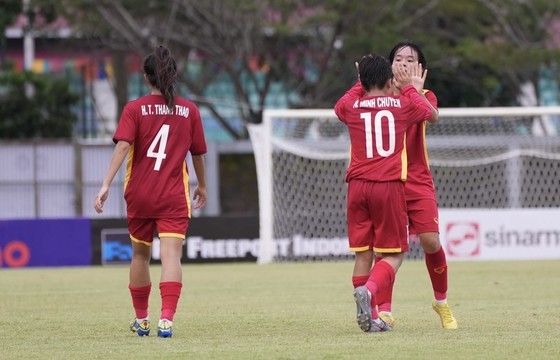 U19 Việt Nam lỡ cơ hội so tài Thái Lan ở bán kết giải Đông Nam Á.