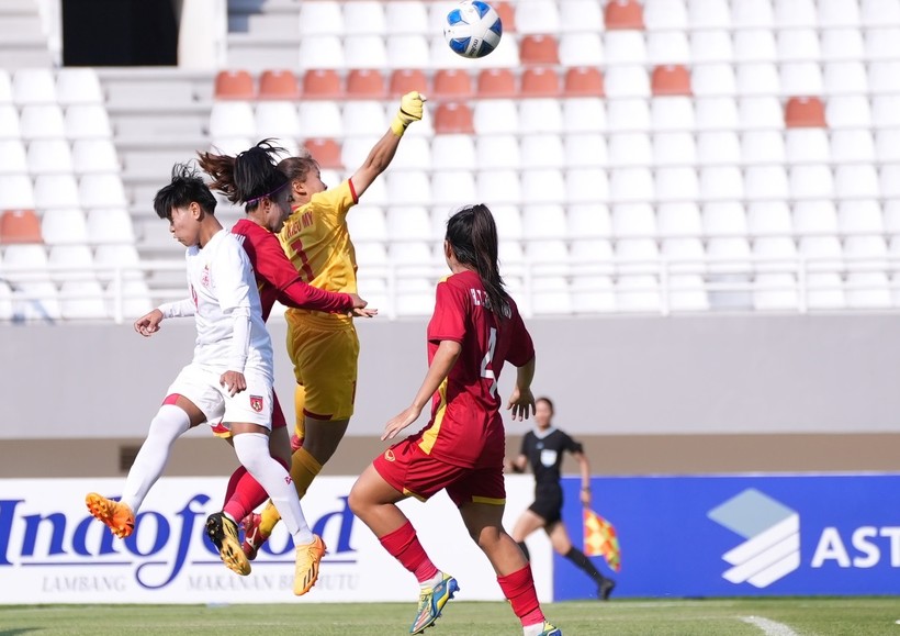U19 Việt Nam vào chung kết U19 Đông Nam Á sau trận thắng Myanmar.