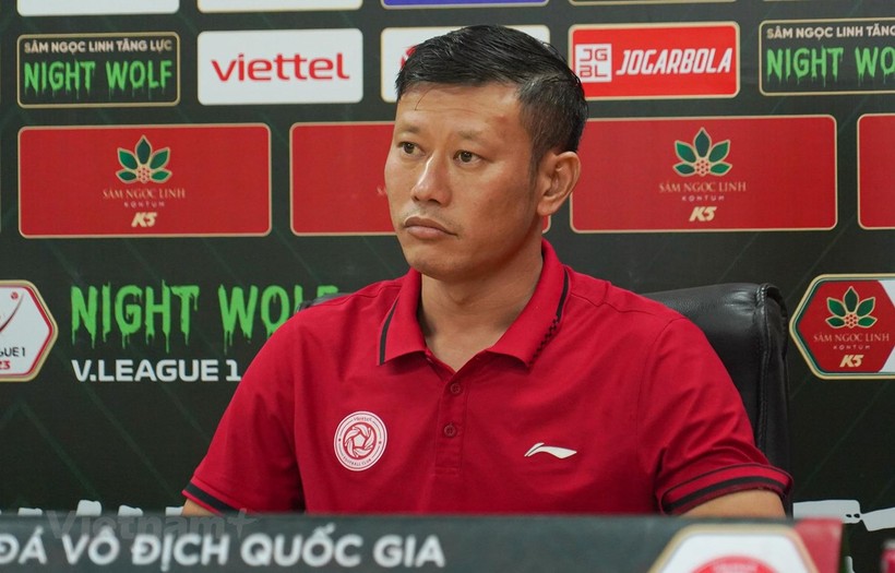 Huấn luyện viên Thạch Bảo Khanh hài lòng với trận hòa của đội nhà trước Bình Định.