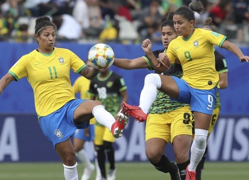 Tuyển nữ Brazil bị loại sớm ở World Cup 2023 sau trận hòa Jamaica.