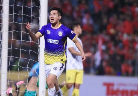 Trần Văn Kiên gia nhập Nam Định sau khi chia tay Hà Nội FC.