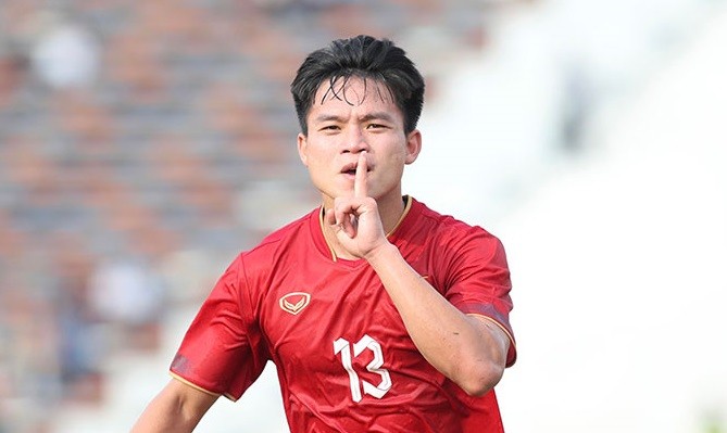 Hồ Văn Cường từ đến Công an Hà Nội FC.