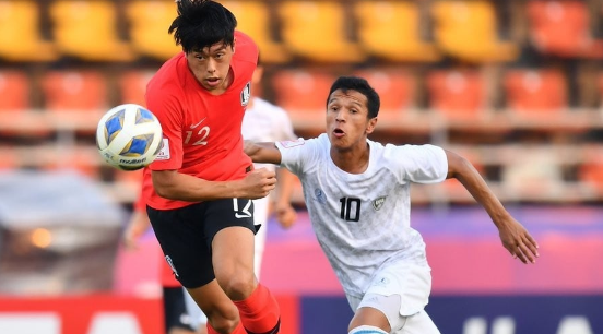 Tuyển Hàn Quốc vào chung kết ASIAD sau trận thắng sát nút Uzbekistan.