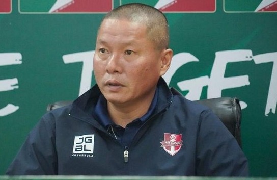 HLV Chu Đình Nghiêm hài lòng với chiến thắng trước Hà Nội FC.