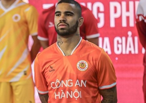 Jhon Cley gia nhập Hoàng Anh Gia Lai FC.