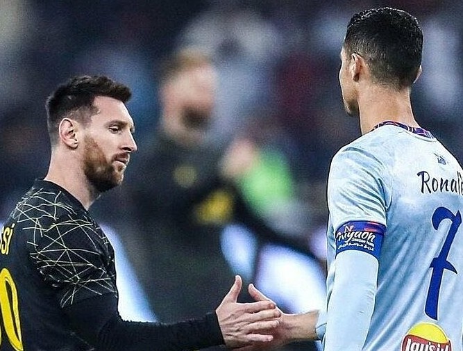 Messi và Ronaldo lọt Top "10 vận động viên vĩ đại nhất mọi thời đại".