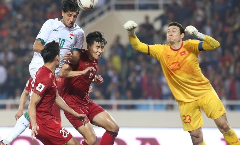 Đội tuyển Việt Nam để thua tiếc nuối trước Iraq ở lượt trận hai.