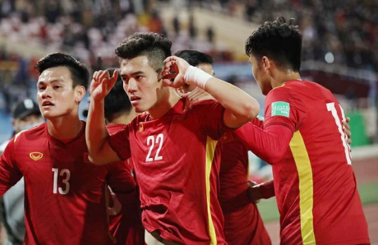 Bóng đá Việt Nam nhận được nhiều sự quan tâm từ FIFA.