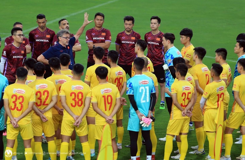 Báo Indonesia thừa nhận sự thật phũ phàng về đội nhà trước Việt Nam
